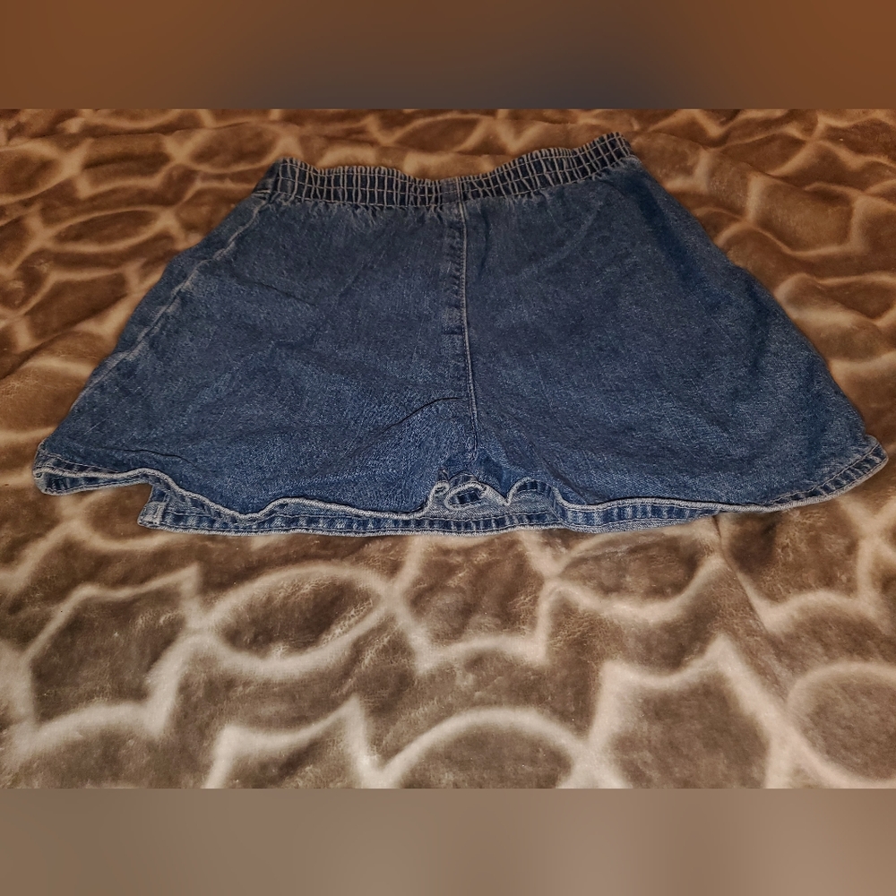 5 for $25 | Vintage OshKosh Medium Wash Denim Skort - Picture 8 of 15